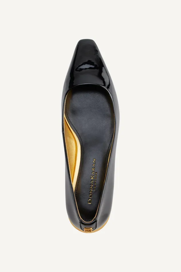 Women Flats And Loafers Donna Karan SAVITA POINTED FLAT Black