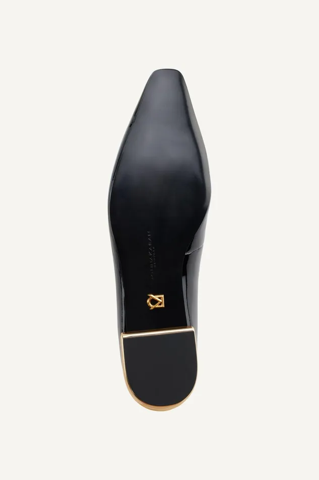 Women Flats And Loafers Donna Karan SAVITA POINTED FLAT Black