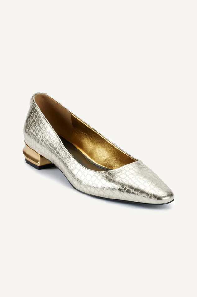 Women Flats And Loafers Donna Karan SAVITA POINTED FLAT White Gold