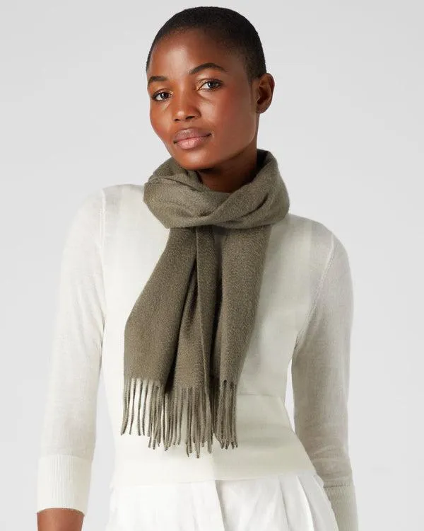 WomenMen Unisex Woven Cashmere ScarfIn Khaki Green Khaki Green NPeal Cashmere Scarves