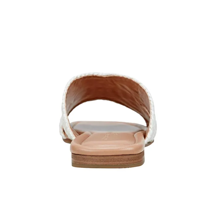 Women Narda Flat Sandal White Marc Fisher Sandals