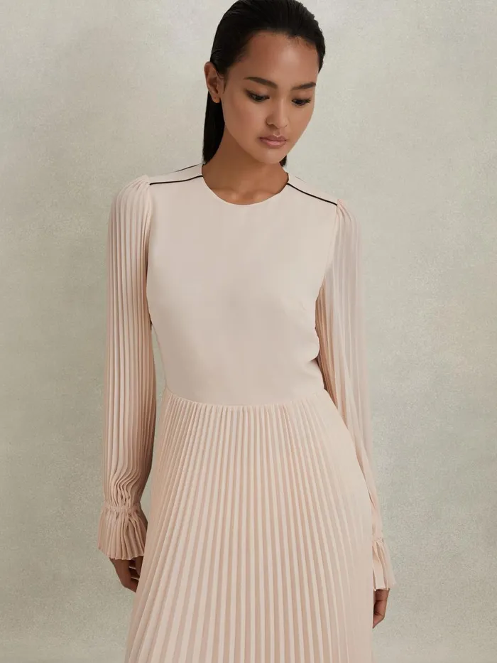 Women Reiss Dresses Priya Pleated Belted Midi Dress Nudeblack