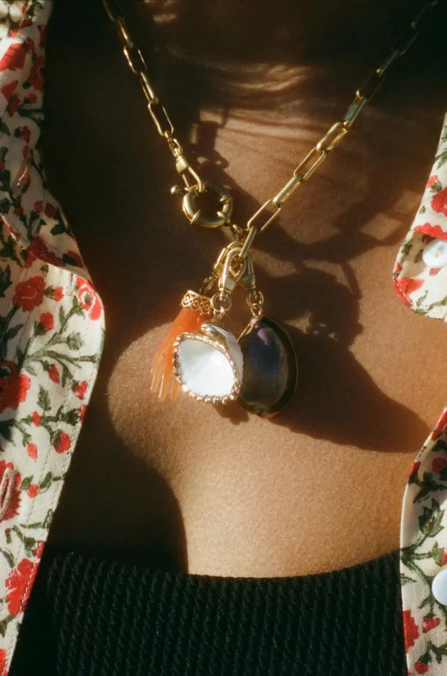Women RIXO Honeymoon Devine Necklace Gold