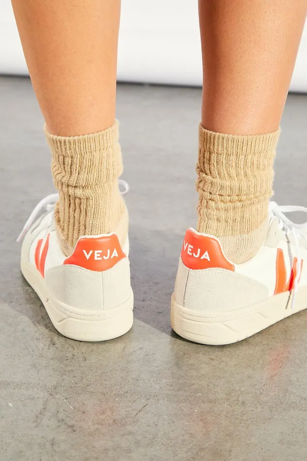 Women Sneakers Free People Veja V10 BMesh Sneakers White Natural Orange Fluo