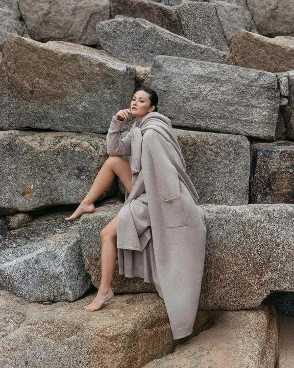 Women The Peony Lim Chunky High Neck SweaterIn Oatmeal Brown Oatmeal Brown NPeal Turtle Necks