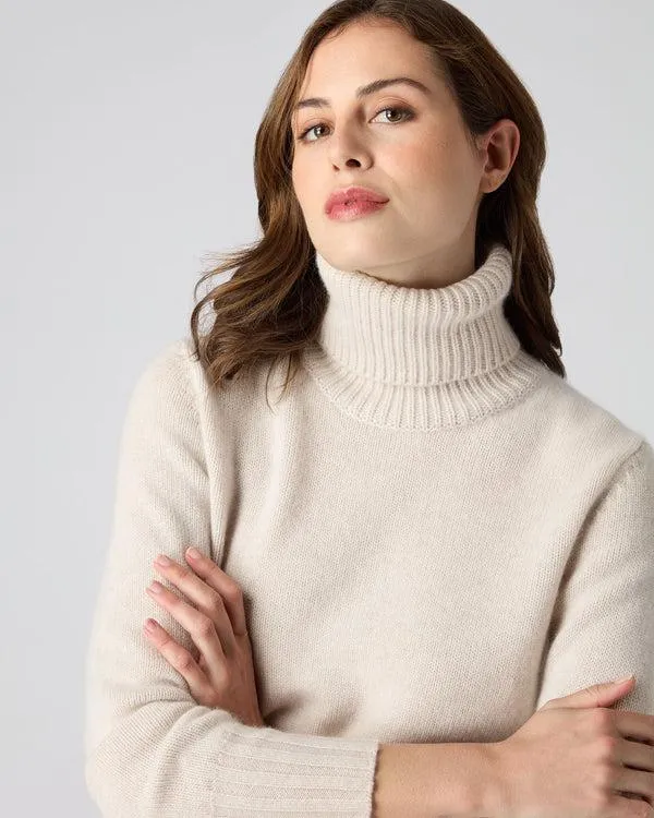 Women Women039s Chunky Turtle Neck Cashmere SweaterIn Ecru White Ecru White NPeal Turtle Necks