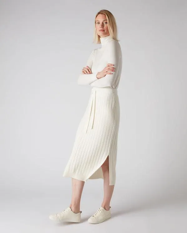 Women Women039s Superfine Turtle Neck Cashmere SweaterIn New Ivory White New Ivory White NPeal Turtle Necks